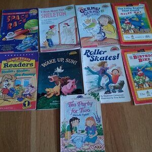 Beginner readers books Level 1 & 2 Little Engine, Germs... lot x 9 Used